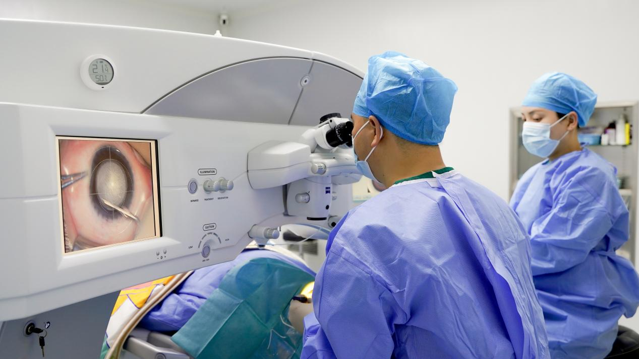 星辉眼科院长汪辉教授受聘重庆市社会医疗机构协会眼科学专业委员会委员